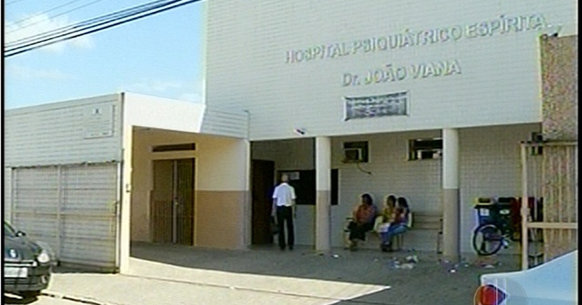 Resultado de imagem para Foto do hospital joÃ£o viana em campos