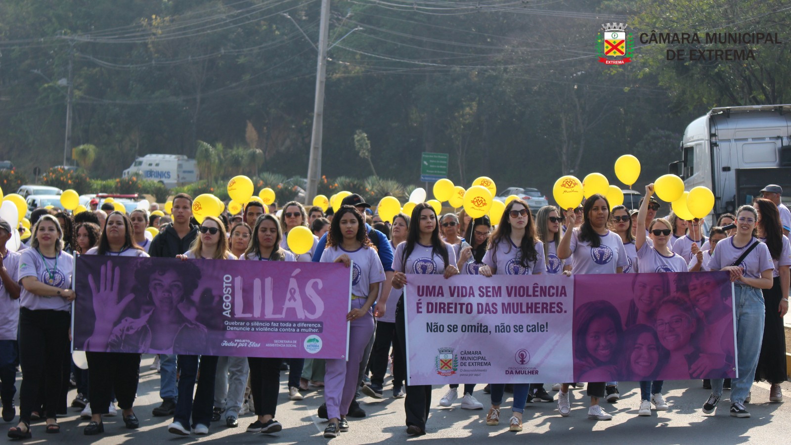Câmara e Procuradoria da Mulher realizam 3ª Caminhada do Agosto Lilás 