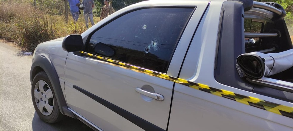 motorista e encontrado morto dentro de carro na mgc 265 em muriae zona da mata g1