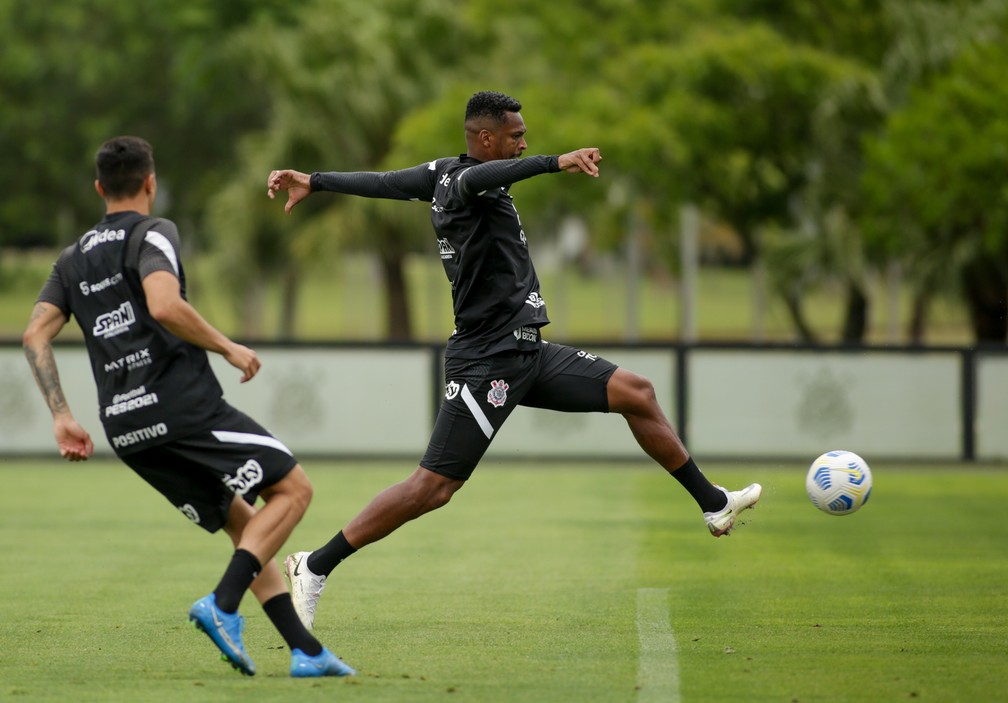 Relacionados e provável escalação para o confronto contra o Sport
