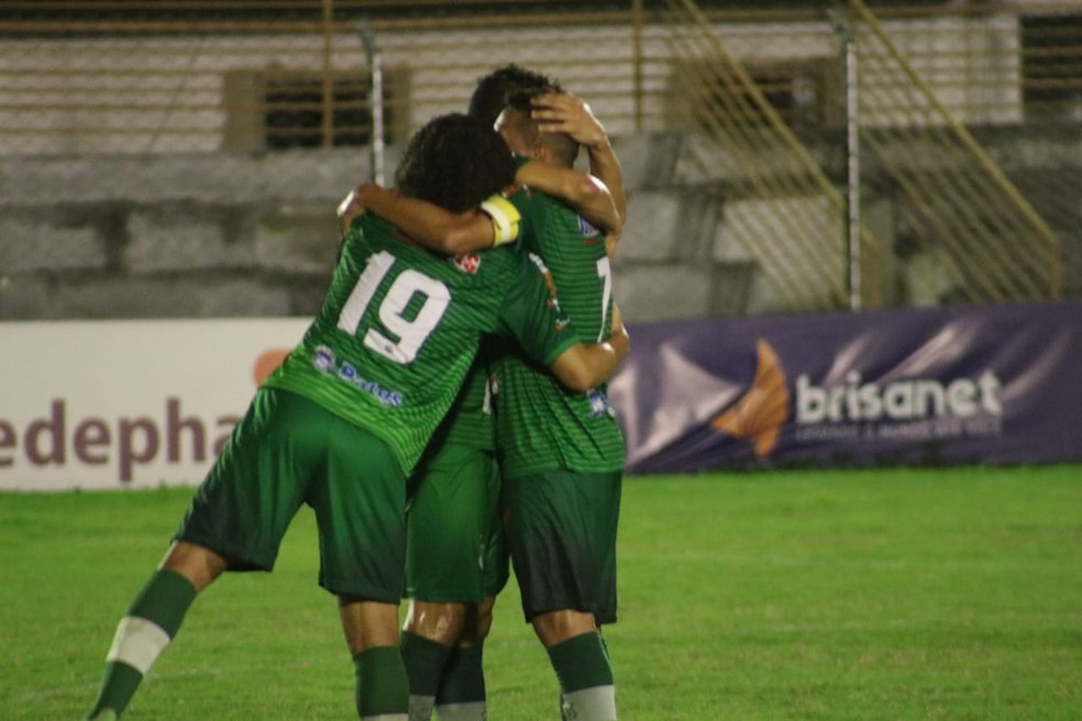 Nacional de Patos se salvou da queda na �ltima rodada da primeira fase do Paraibano � Foto: Ramon Smith / Perilima