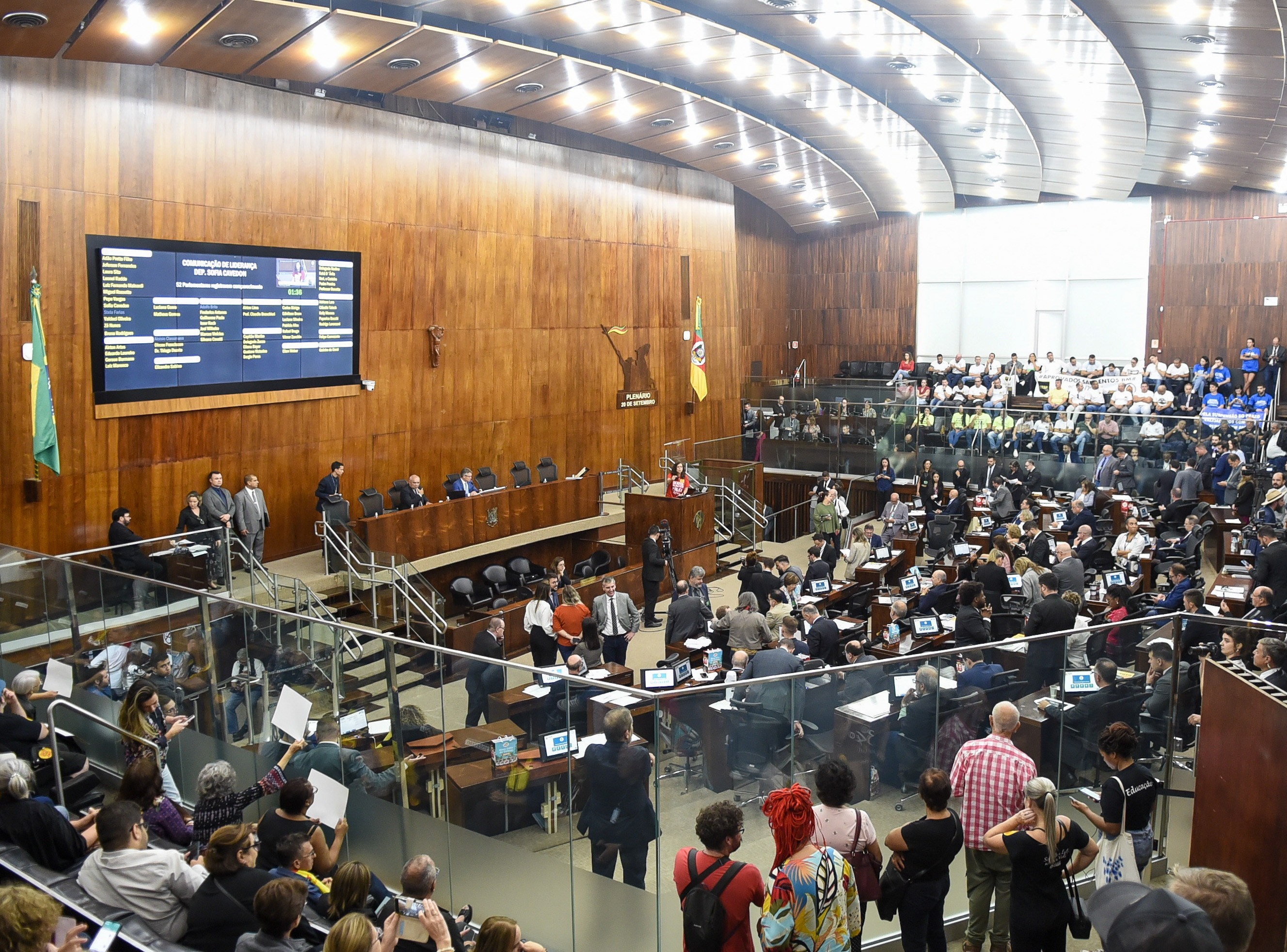 Assembleia do RS: veja quem são os assessores e saiba quantos cada deputado estadual tem