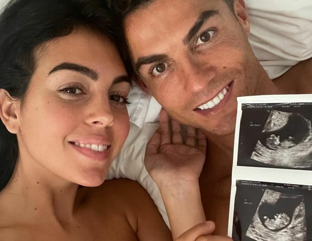Namorada de Cristiano Ronaldo está grávida de gêmeos  (Foto: Instagram)