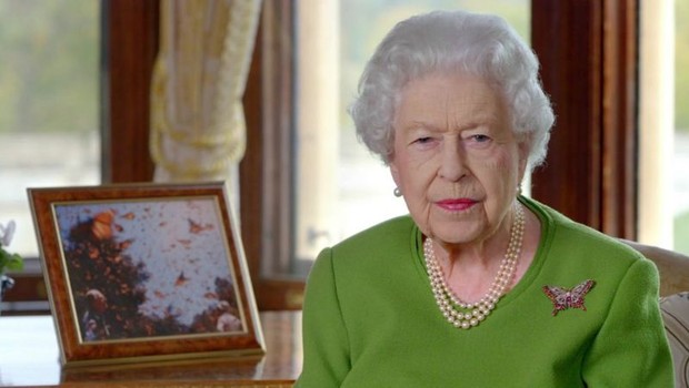 Rainha Elizabeth 2ª disse esperar que líderes na COP26 "se elevem acima da política do momento" (Foto: Buckingham Palace/PA Wire via BBC News)