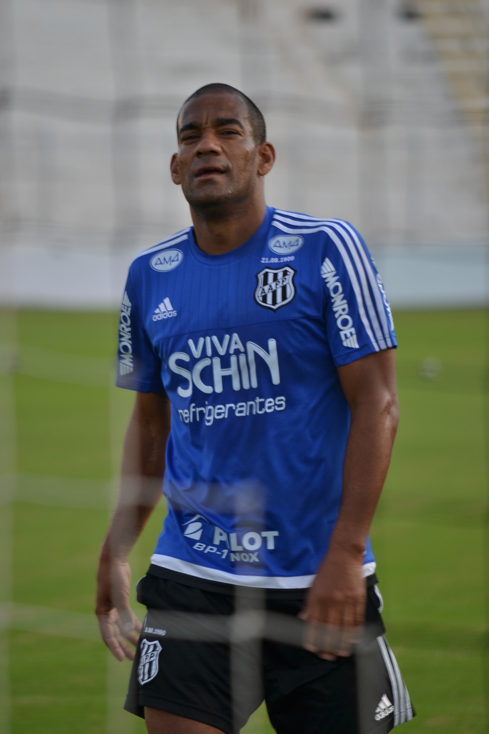 Desde o episódio da expulsão, zagueiro Rodrigo não se manifestou (Foto: Raul Sauan/ PontePress)