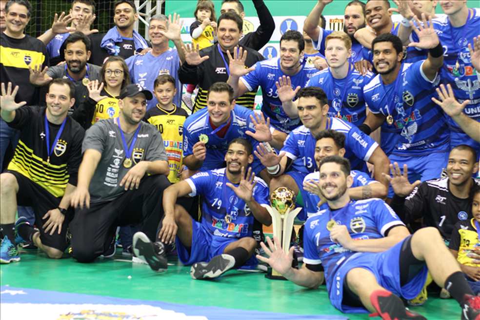 Equipe conquistou o Pan-Americano em 2018, e espera fazer boa campanha no Mundial — Foto: Divulgação/CBHb