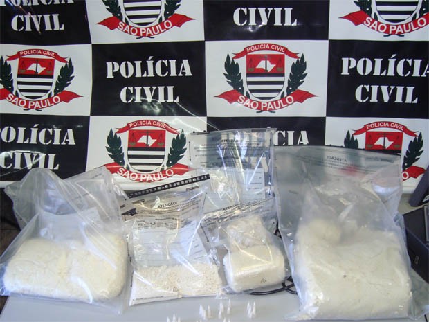 Cocaína apreendida em laboratório de refino em Guatapará, SP (Foto: Polícia Civil/Divulgação)