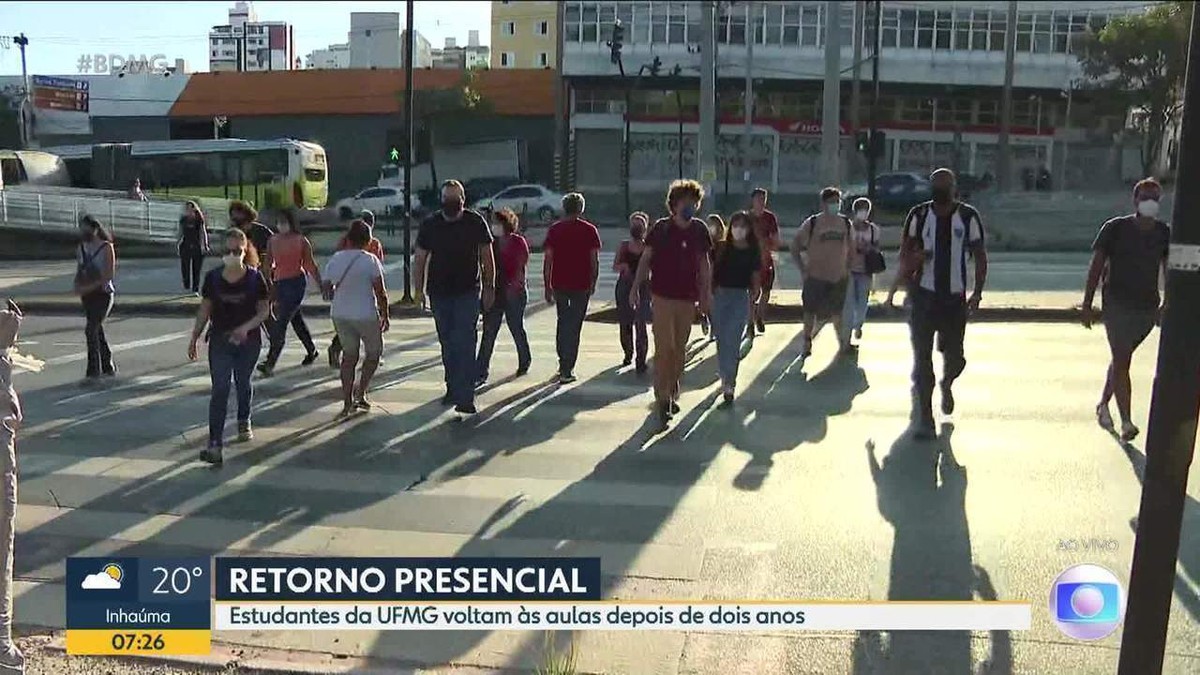 UFMG volta com aulas presenciais nos campi nesta segunda-feira