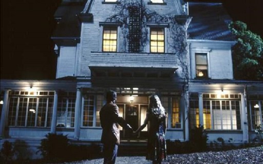 Halloween: 7 casas reais retratadas e usadas em filmes de terror - Casa e  Jardim | Curiosidades