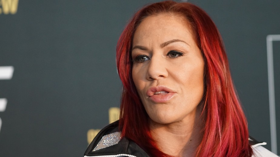 Cyborg detona treinador de Amanda: 