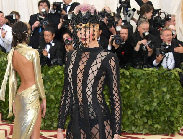 Met Gala 2018: Migos, Rihanna, Nicki Minaj e + impressionam no tapete vermelho