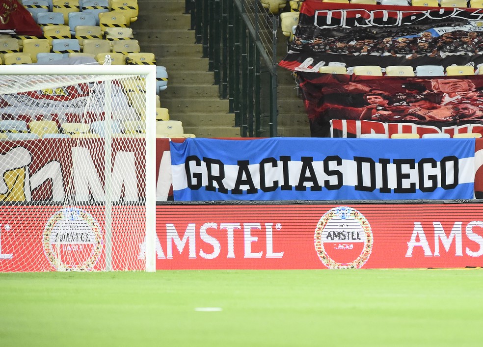 Homenagem Maradona Maracanã Flamengo Racing — Foto: André Durão