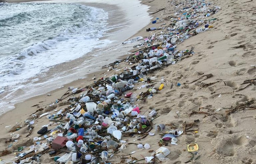 Canguaretama lixo praia RN — Foto: Divulgação