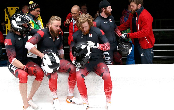 equipe Canadá acidente bobsled Sochi (Foto: Reuters)