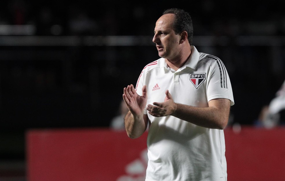 Rogério Ceni durante jogo do São Paulo  — Foto: Rubens Chiri / saopaulofc.net
