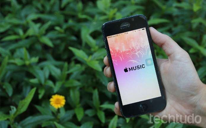 Atualização para iOS traz correções para o Apple Music (Foto: Maria Clara Pestre/TechTudo)