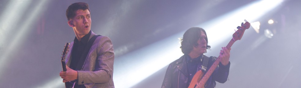 A banda Lost toca covers de Arctic Monkeys (foto) e Cage the Elephant — Foto: Yui Mok/AP