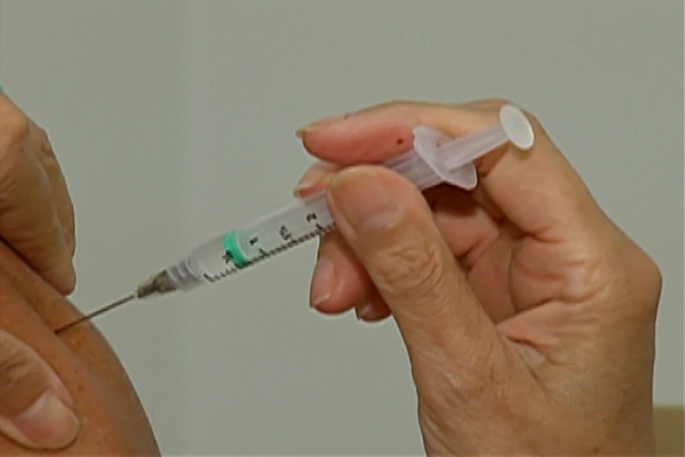 Mogi das Cruzes, em São Paulo,  vacinou mais de 87% contra a gripe (Foto: Reprodução/TV Diário)