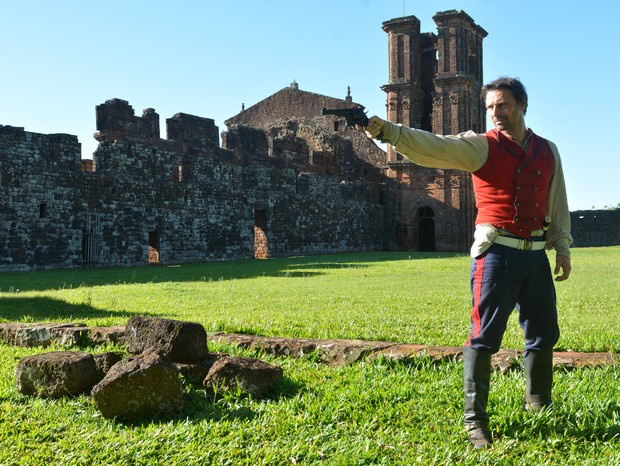Murilo Rosa em "A Cabeça de Gumercindo Saraiva" (Foto: Dulce Helfer)