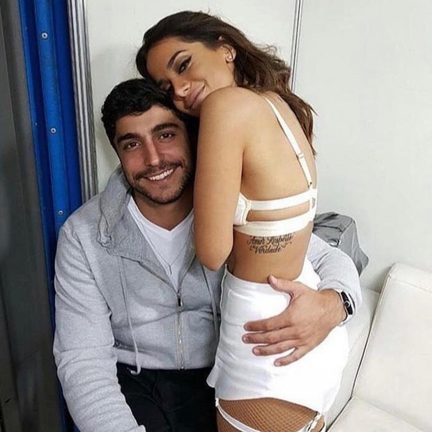 Anitta e Thiago Magalhães (Foto: Reprodução/Instagram @euleodias)