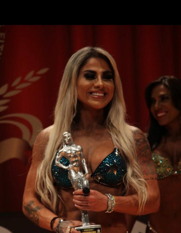 Vanessa Mesquita garante vice em concurso (Foto: Nelson/Divulgação)