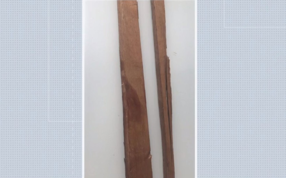 Homem usou pedaço de madeira para agredir a mulher no bairro de Mussurunga — Foto: Reprodução/TV Bahia