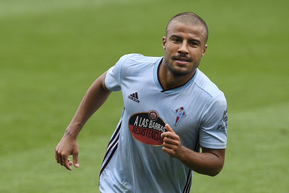 Rafinha Alcantara Faz Dois Golacos Em Um Minuto E Celta Massacra Alaves Futebol Espanhol Ge