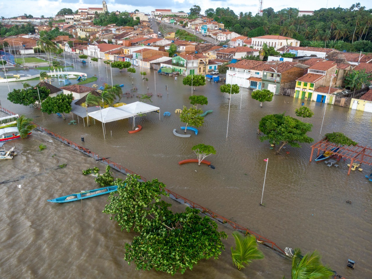 Mais da metade dos municípios de Alagoas tem alerta de perigo por causa das chuvas até sábado