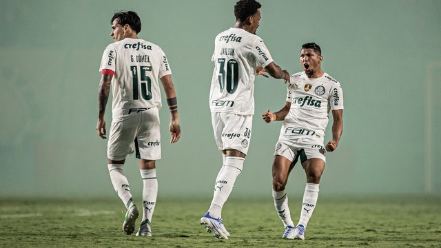 Gol de Rony em Gois x Palmeiras