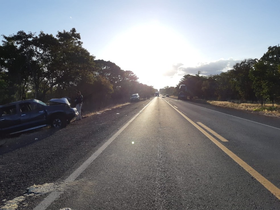 Motociclista sobrevive a acidente envolvendo quatro veículos na BR-316 no Maranhão — Foto: Divulgação/PRF