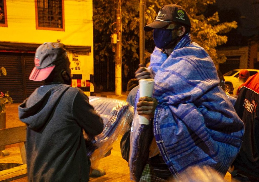 Mato Grosso tem mais de 2 mil pessoas vivendo em situação de rua — Foto: João Reis/Setasc