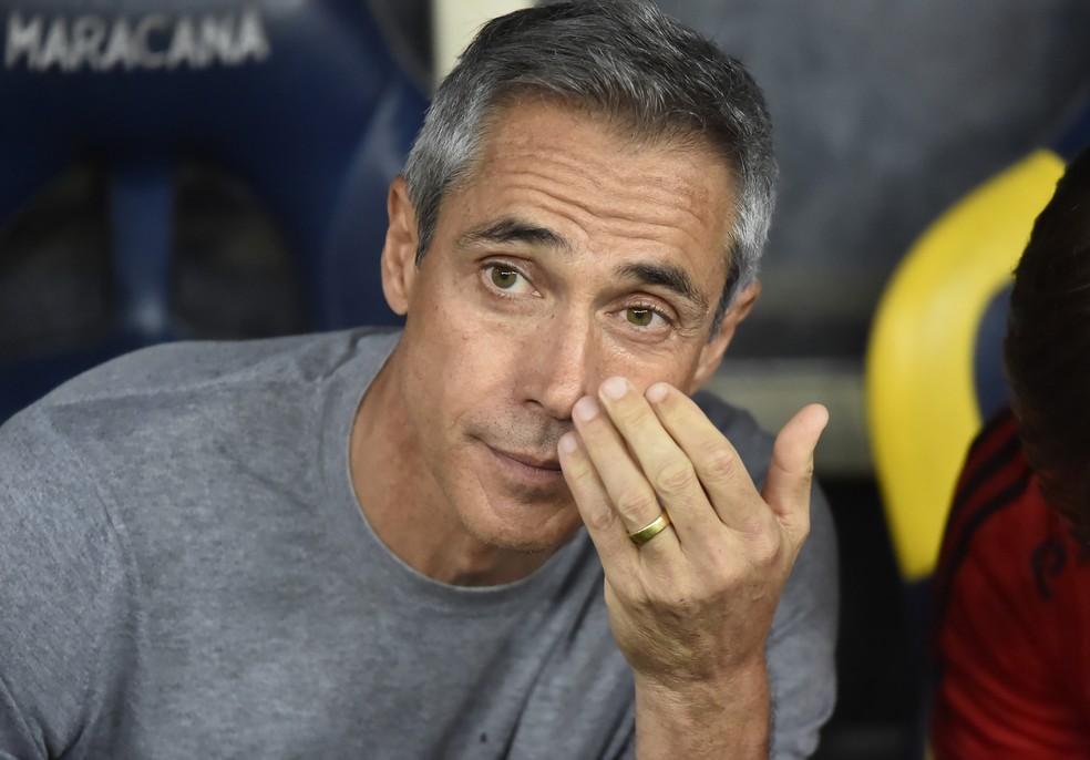 Paulo Sousa convive com a press&atilde;o no Flamengo desde seus primeiros meses de Rio de Janeiro &mdash; Foto: Andr&eacute; Dur&atilde;o/ge