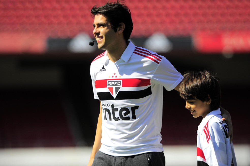 38+ Kaka Camisa Selecao Brasileira Pictures