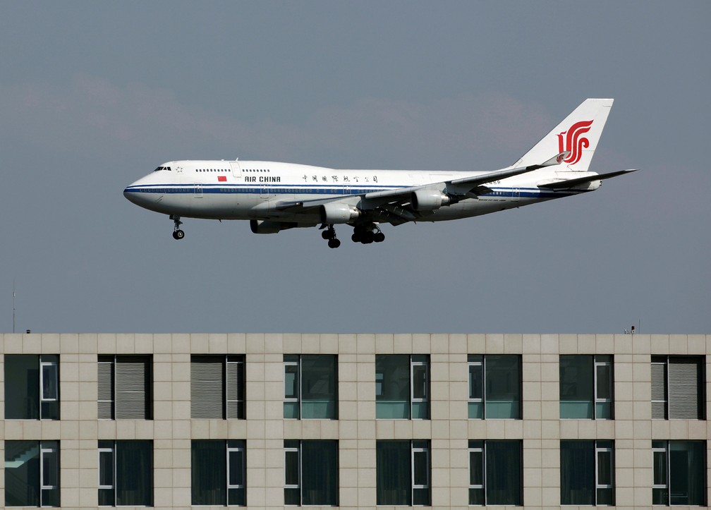 foto de arquivo mostra Boeing 747 da companhia Air China (Foto: Petar Kujundzic/File Photo/Reuters)