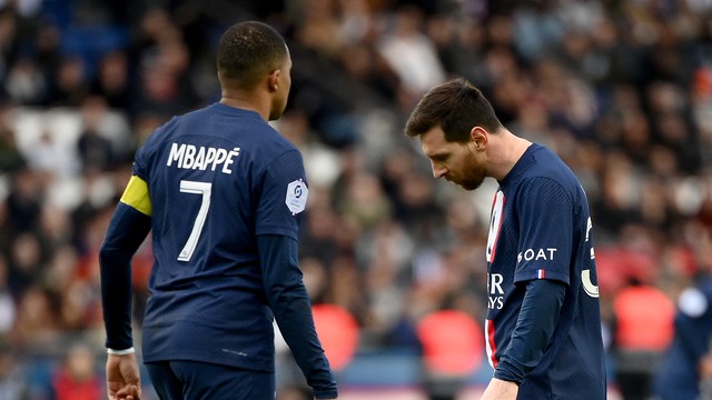 PSG de Mbappé e Messi joga mal e perde para o Rennes no Campeonato Francês