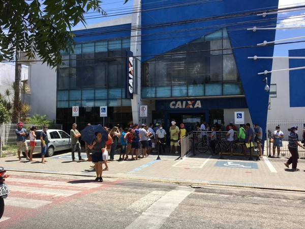 Caixa amplia horário de atendimento de 37 agências do RN em duas horas | Rio  Grande do Norte | G1