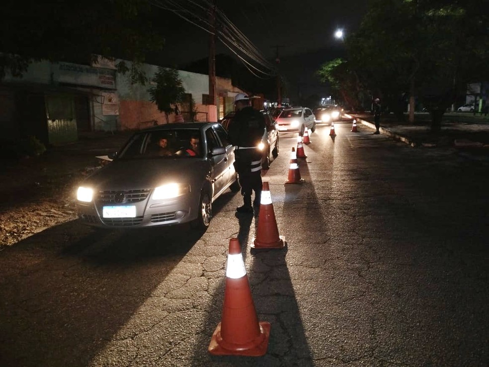 Blitz foi realizada na Av. Jo&Atilde;&pound;o Medeiros Filho, uma das mais movimentadas da Zona Norte de Natal &acirc;Â€Â” Foto: PMRN/Divulga&Atilde;&sect;&Atilde;&pound;o