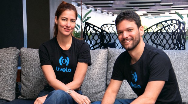 Amanda Martins e Samuel Negrão, os cofundadores da Livela, plataforma brasileira de compras por descoberta (Foto: Divulgação)