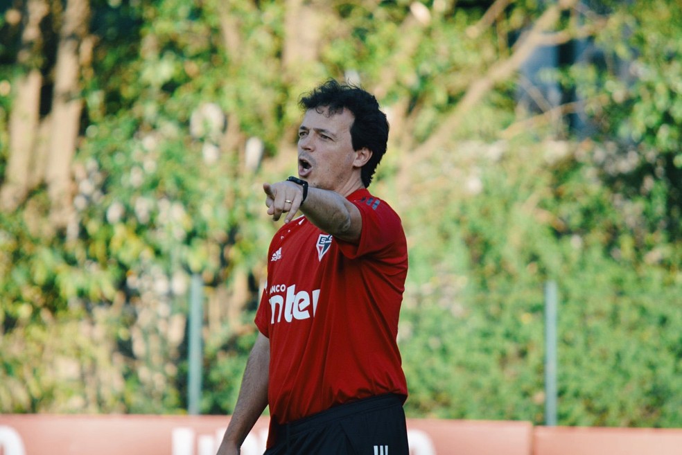 São Paulo mantém dificuldade contra times da parte de baixo da tabela