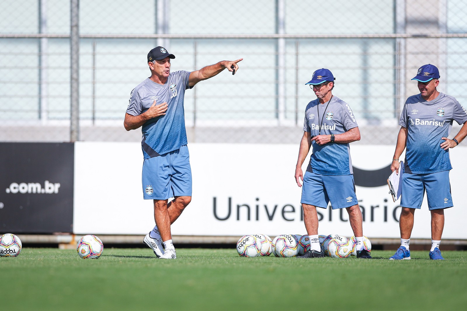 Teste quente: Gre-Nal coloca à prova planejamento do Grêmio para início do ano