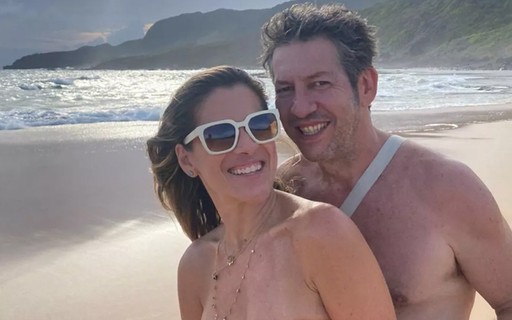 Ingrid Guimarães curte dia de praia com o marido em Fernando de Noronha