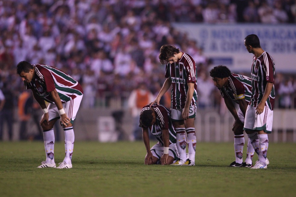 Pênaltis perdidos custaram a Libertadores de 2008 para o Fluminense — Foto: Alexandre Cassiano / Agência O Globo