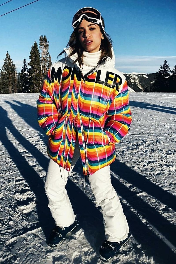 Anitta em Aspen (Foto: Reprodução)