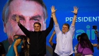 Bolsonaro participou do lançamento da campanha de Tarcísio, seu ex-ministro, neste sábado — Foto: Maria Isabel Oliveira / Agência O GLOBO