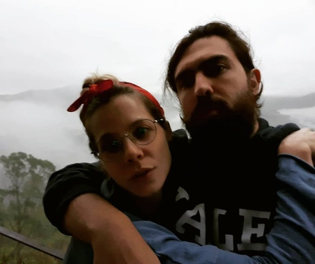 Elisa Volpatto é casada com o dramaturgo e roteirista Guto Portugal (Foto: Reprodução/Instagram)