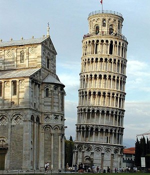 A torre torta de Pisa, agora menos torta (Foto: Softeis/Wikimedia Commons)