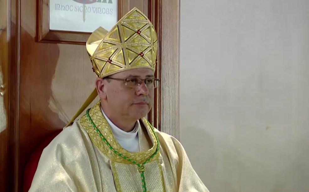 Dom SÃ©rgio de Deus assume como bispo da diocese de Foz do IguaÃ§u â?? Foto: ReproduÃ§Ã£o/RPC