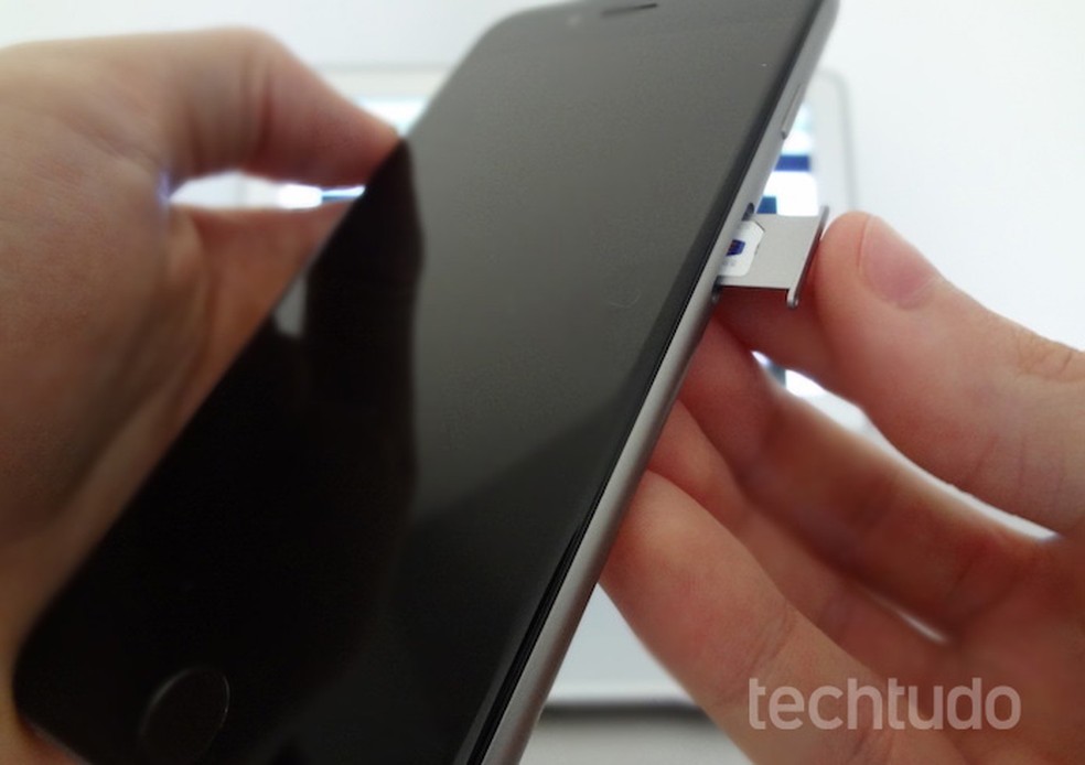 Dual-SIM pode marcar presença em um dos próximos iPhones (Foto: Helito Bijora/TechTudo)