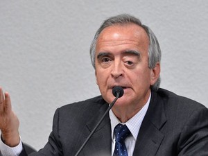 Nestor Cerveró depôe a CPMI da Petrobrás (Foto: Wilson Dias/Agência Brasil)