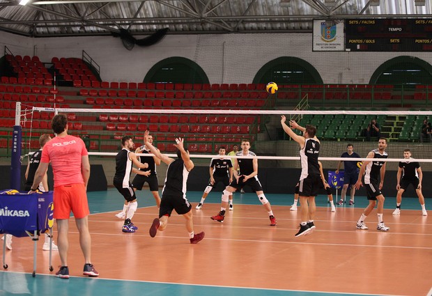 Já estão à venda ingressos para os amistosos entre Cruzeiro e Polônia